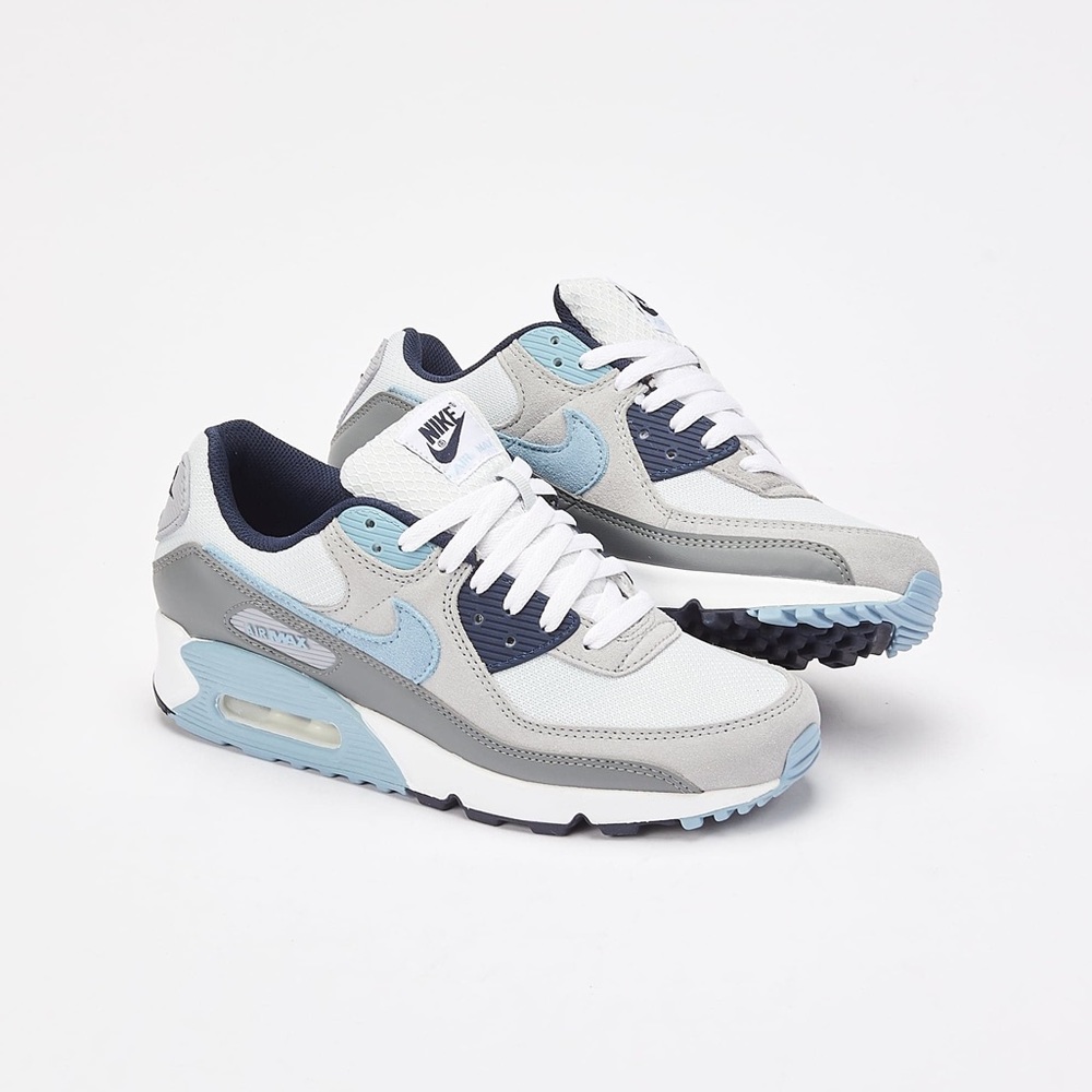 NEW Nike Air Max 90 Platinum/Warm Blue size 12.5 Womens Shoes